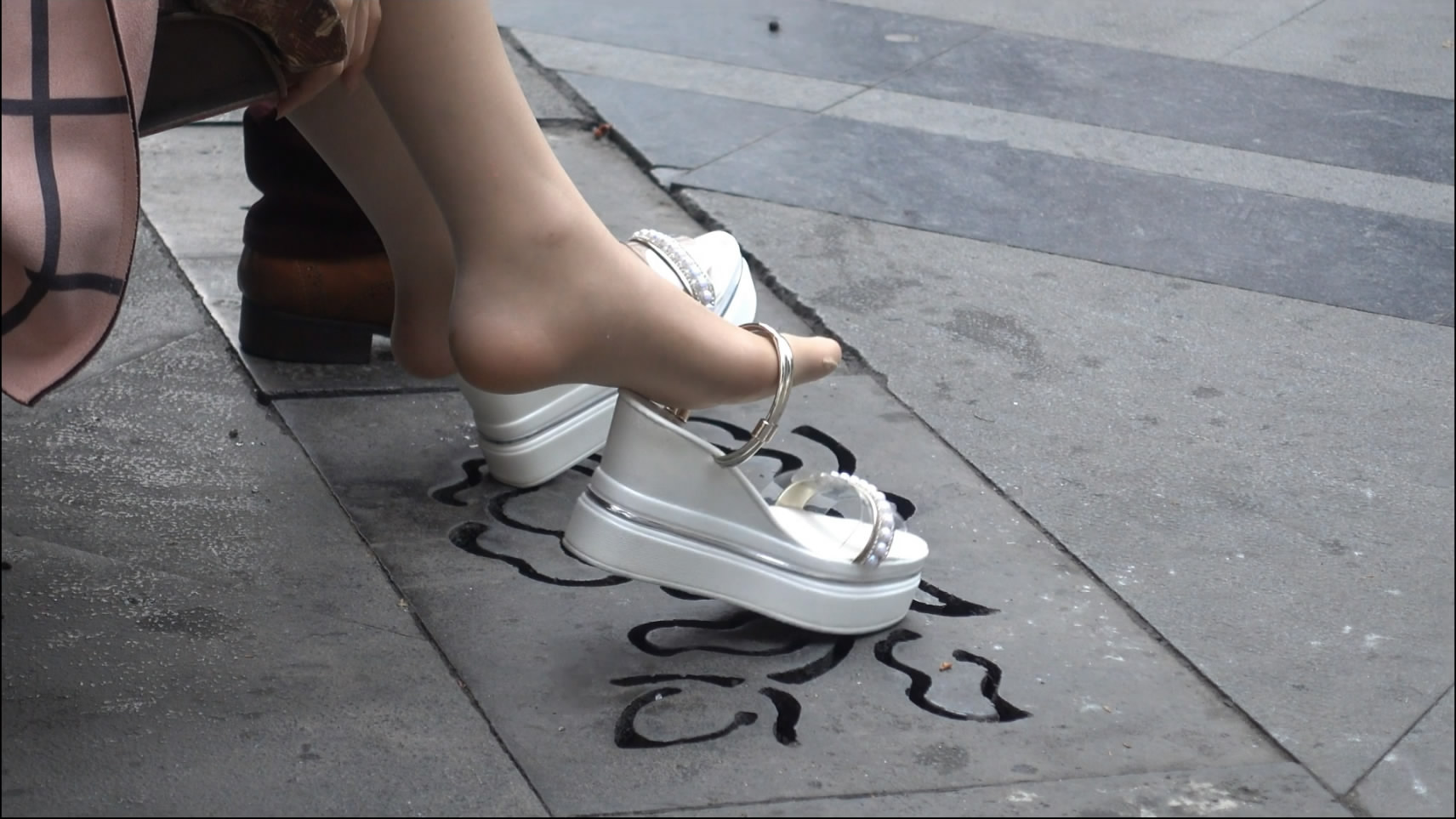 streetsnapnylon[00 03 14][20181208 220913 4]